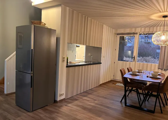 Chez Fernand Gezellig Huisdiervrij Te Hotton, Nabij Durbuy