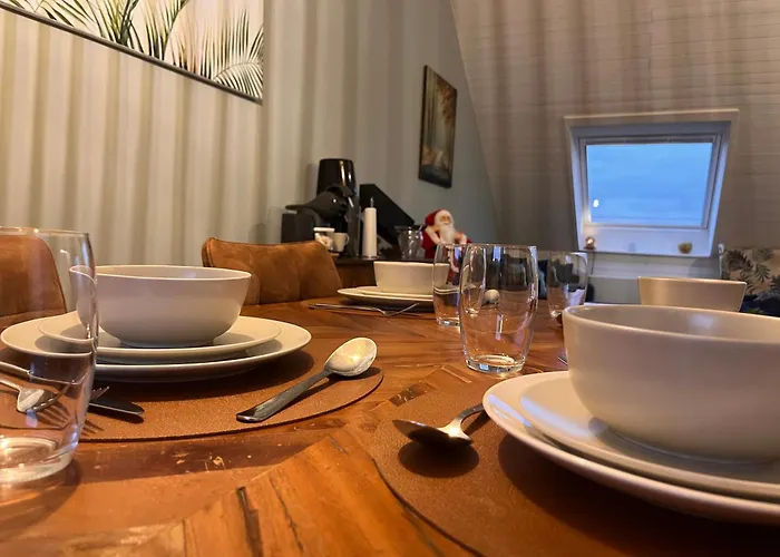 Chez Fernand Gezellig Huisdiervrij Te Hotton, Nabij Durbuy Holiday park *