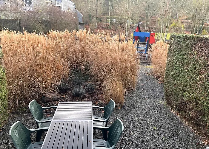 Chez Fernand Gezellig Huisdiervrij Te Hotton, Nabij Durbuy Holiday park *